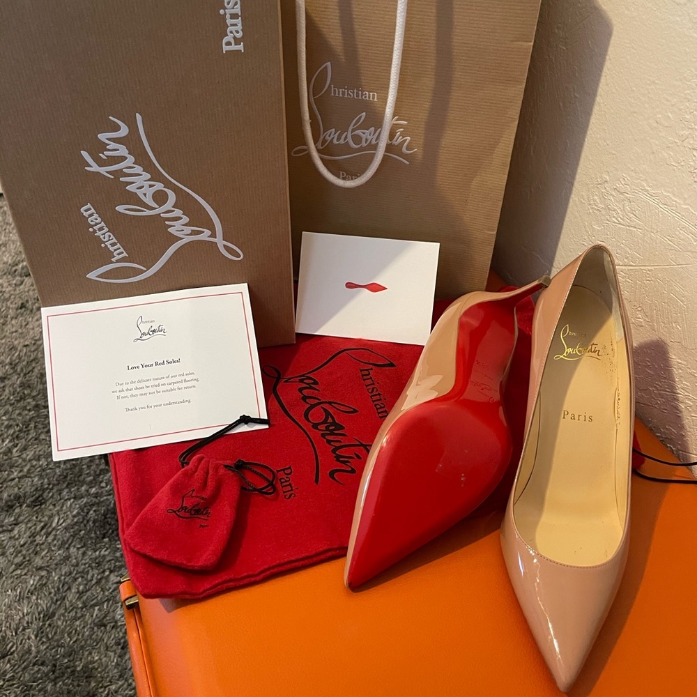 Christian Louboutin iconic Kate pump